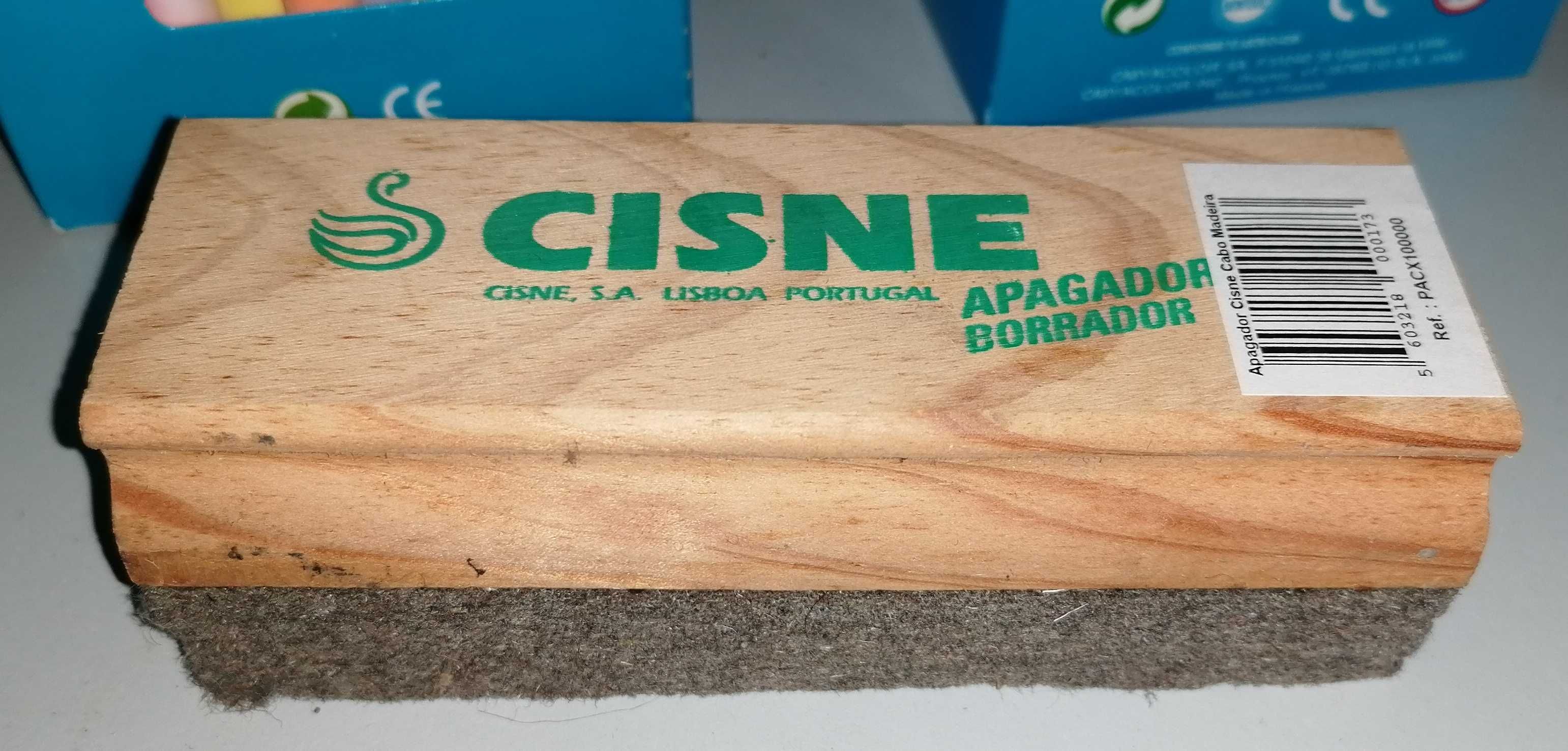 Giz branco e cor, lote com apagador, por 10€