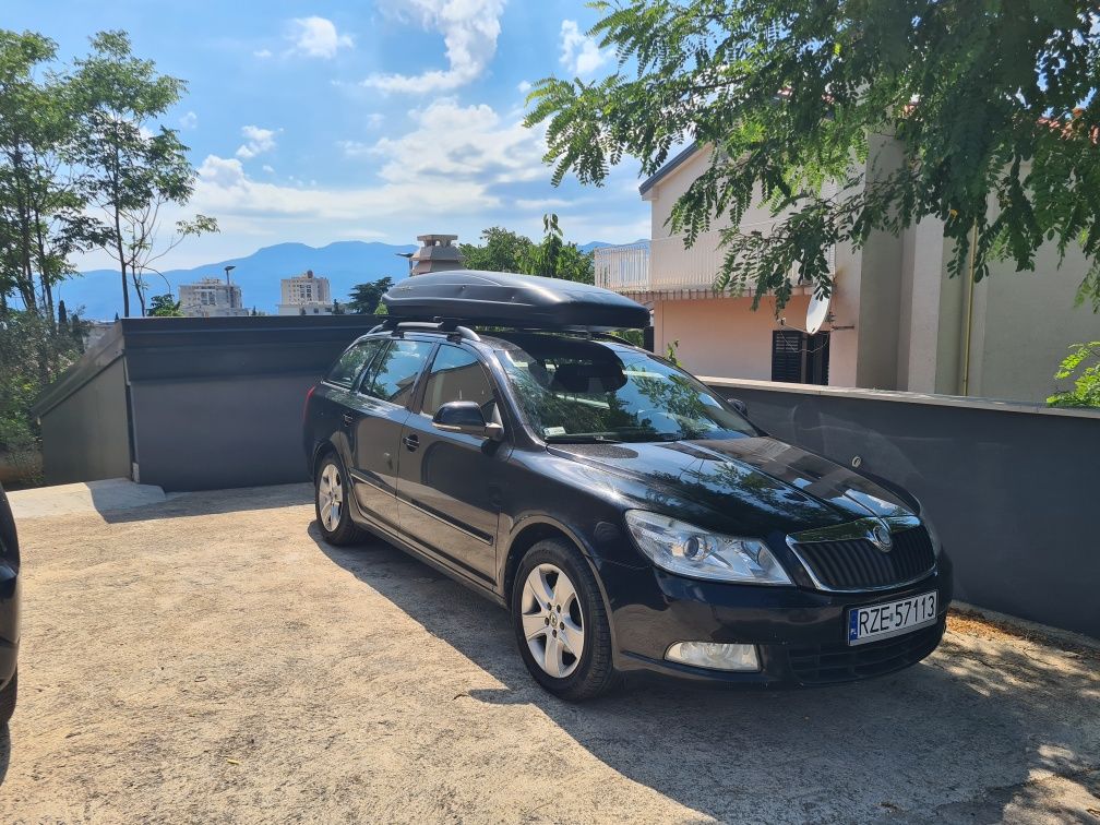 Skoda octavia 1.9tdi 105km DSG automat polift navi