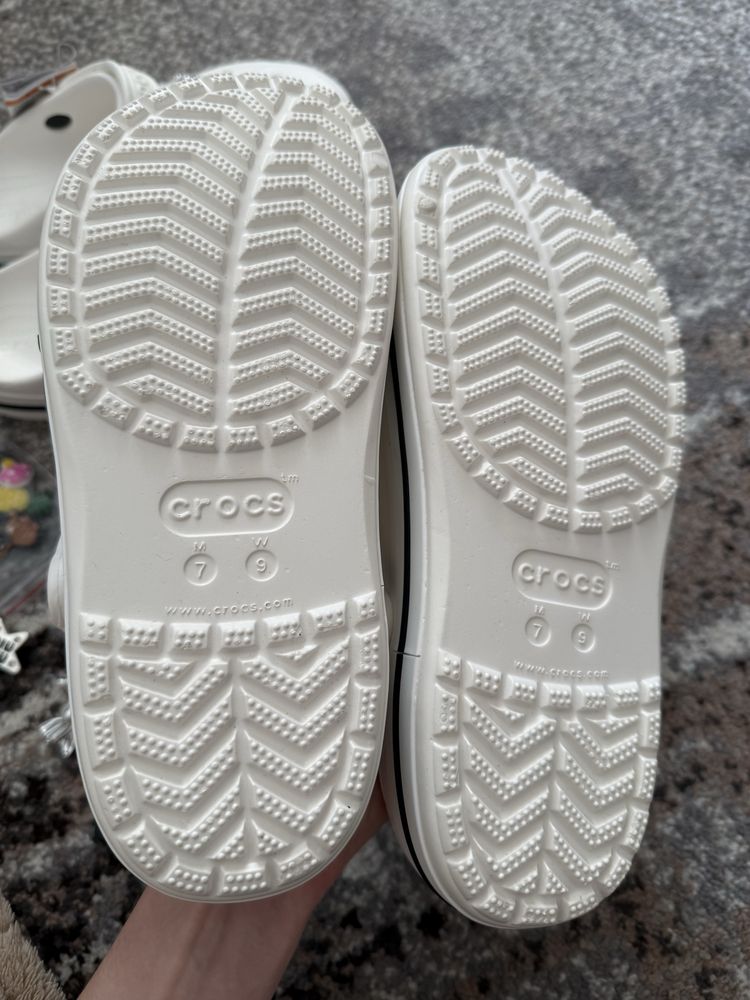 Крокси/Crocs 37,38,39,40р + джибітси у подарунок