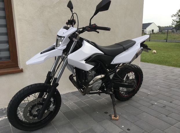 Yamaha wr125x super moto