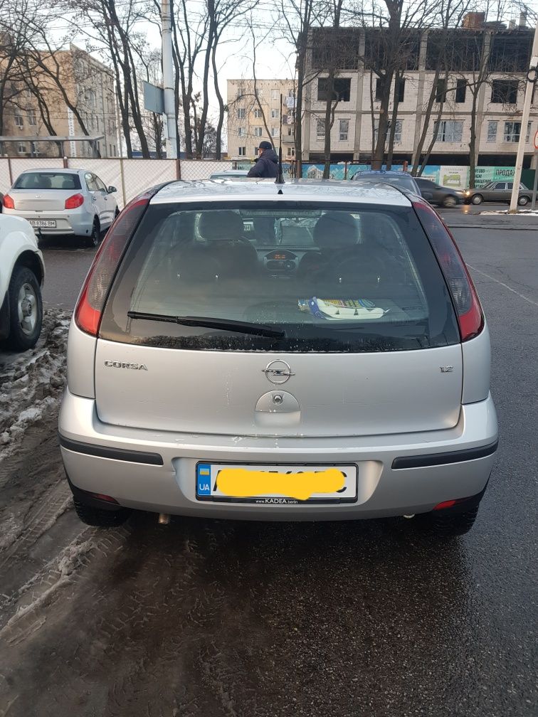 Opel Corsa C "робот"