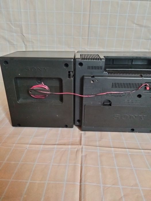 Sony CFS-717S робочий