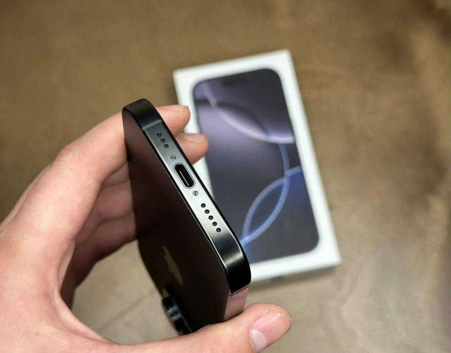 iPhone 16 Pro, 256 ГБ