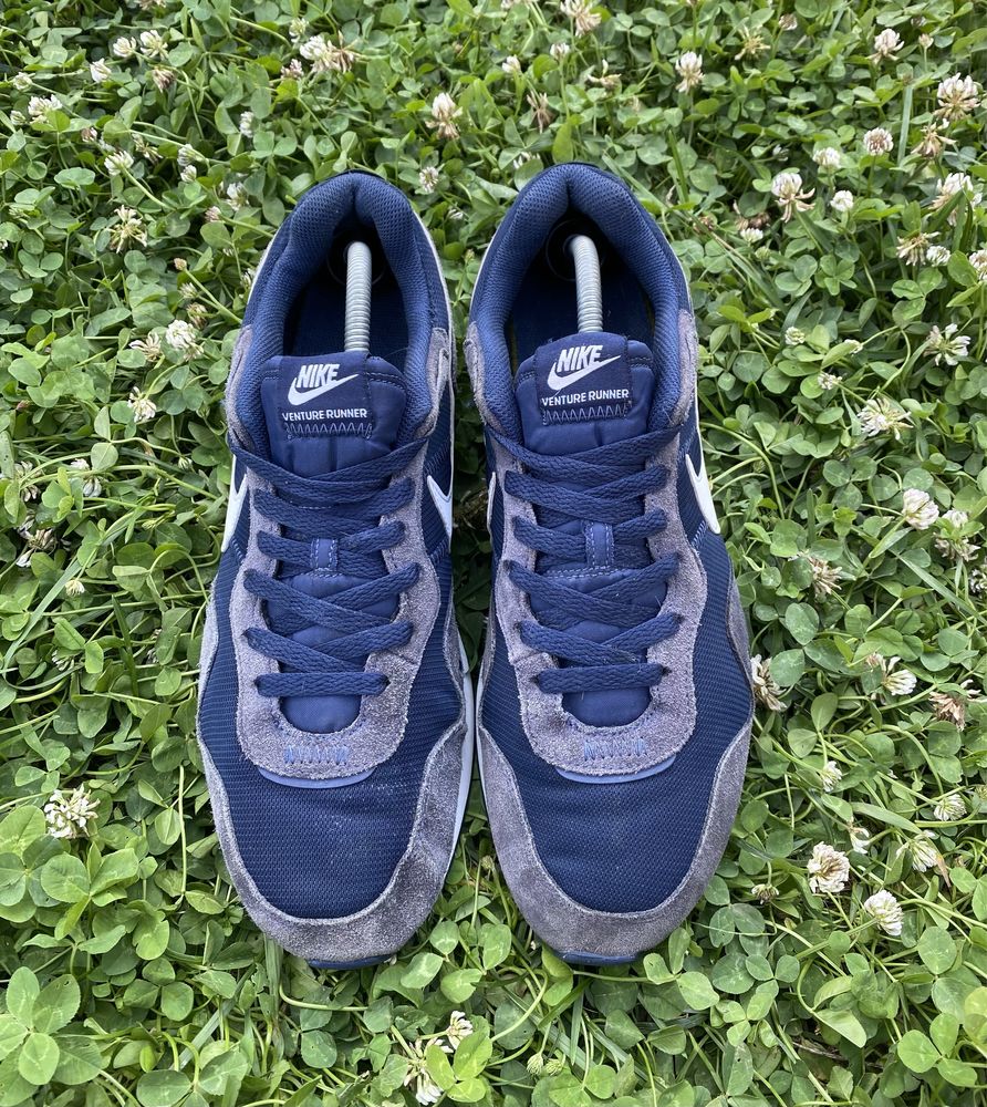 Кросівки Nike VENTURE RUNNER 45 (29 см)