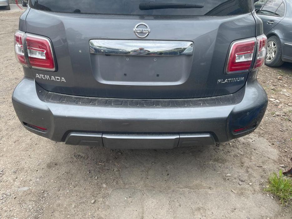 Nissan Patrol Armada Y62 Задний бампер в сборе Б/У 2019 год