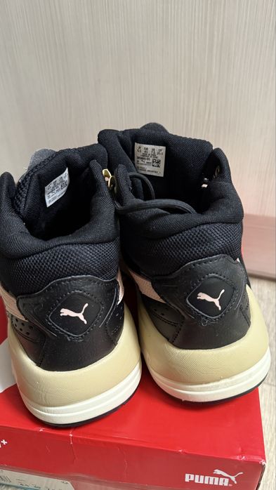 Кросівки жіночі  Puma xray speed mid wtr black 40