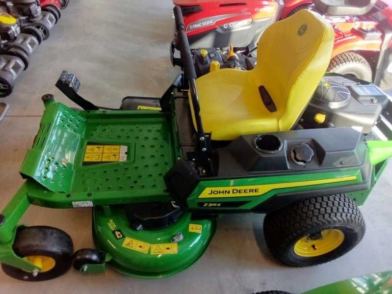 Traktor John Deere Ztrak Z315E Przegląd zerowy 5 lat gwarancji Raty 0%