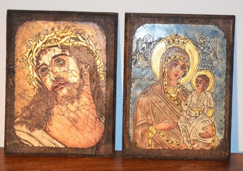 Quadros Artesanais em Madeira–Virgem Maria e Jesus – Origem: Bulgária