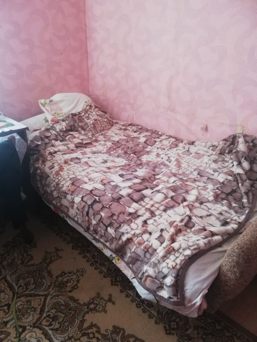 Здам Койко-місце в будинку