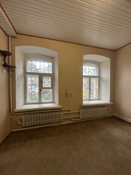 Здам приміщення 73 кв.м., 1 поверх, Центр, вул. Кооперативна