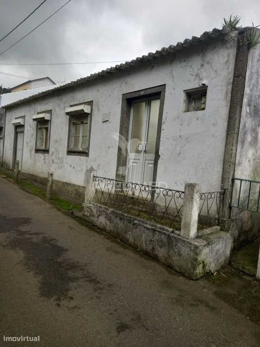 Moradia para Recuperar nas Fontinhas