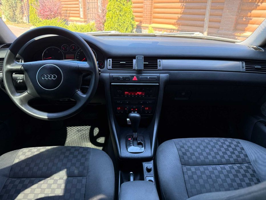 Audi A6 2002 гарний стан 2,5 дизель автомат