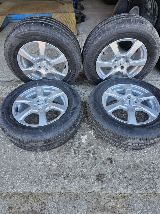 Felgi aluminiowe 5x114,3 z oponami 205/65/16 Opel Vivaro trafic