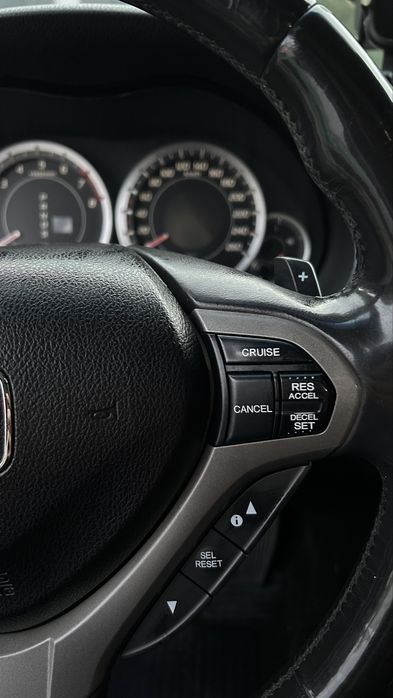 Honda Accord 8 2.0