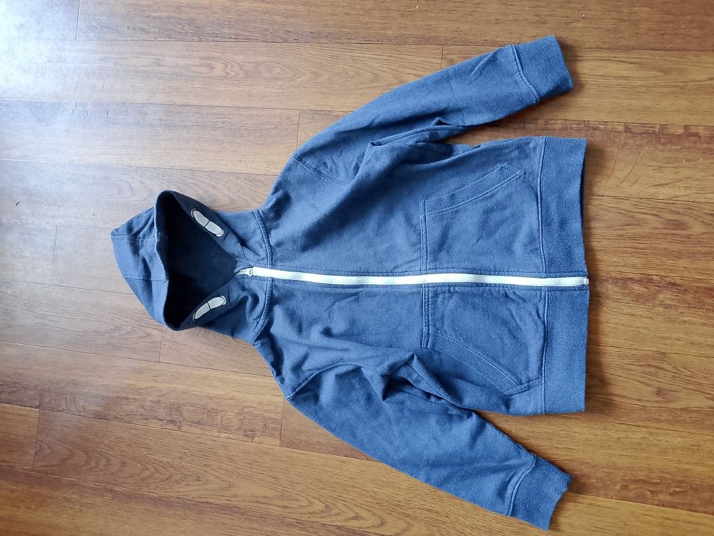 Bluza chłopięca.