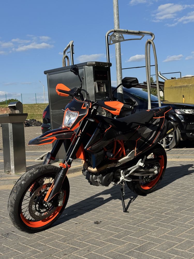 KTM 690 smc r