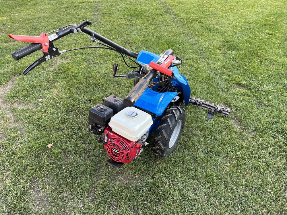 Kosiarka listwowa traktorek jednoosiowy BCS 615L max silnik Honda