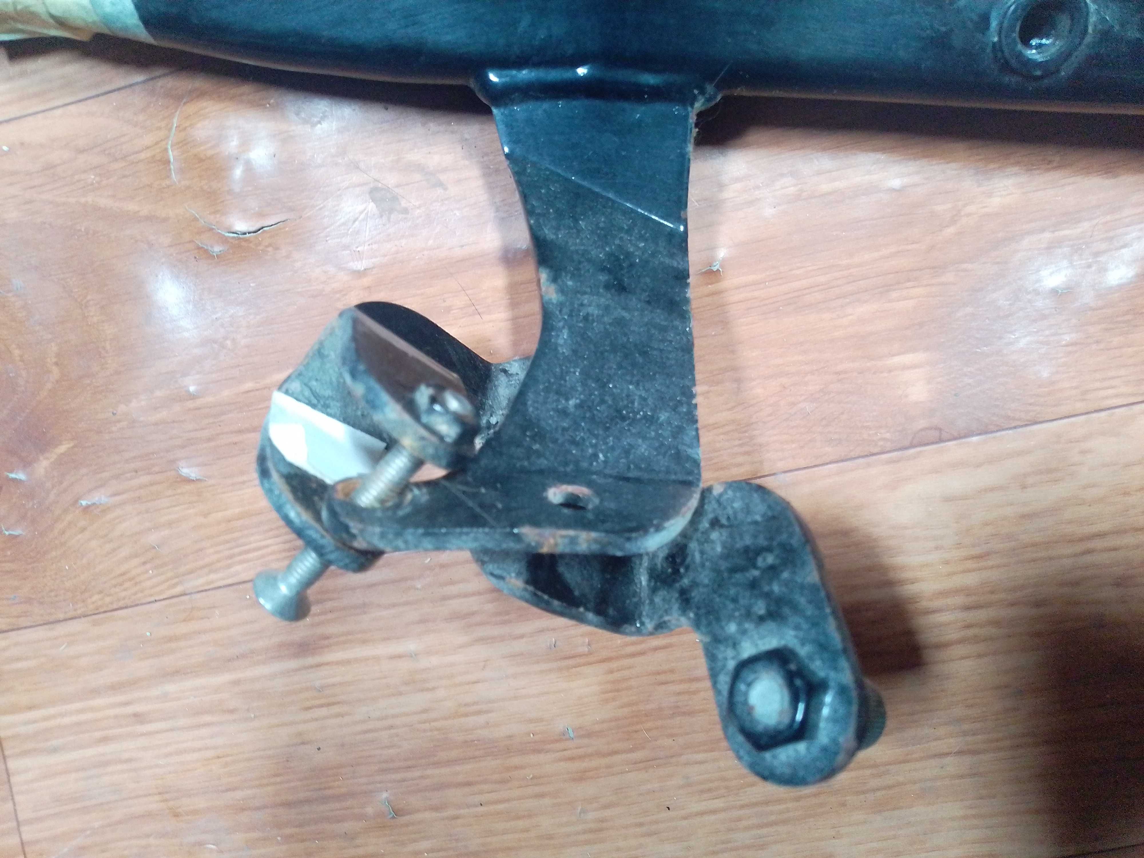 Suporte de mala de moto