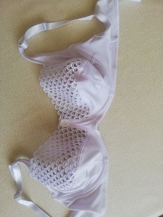 Biustonosze  36x85