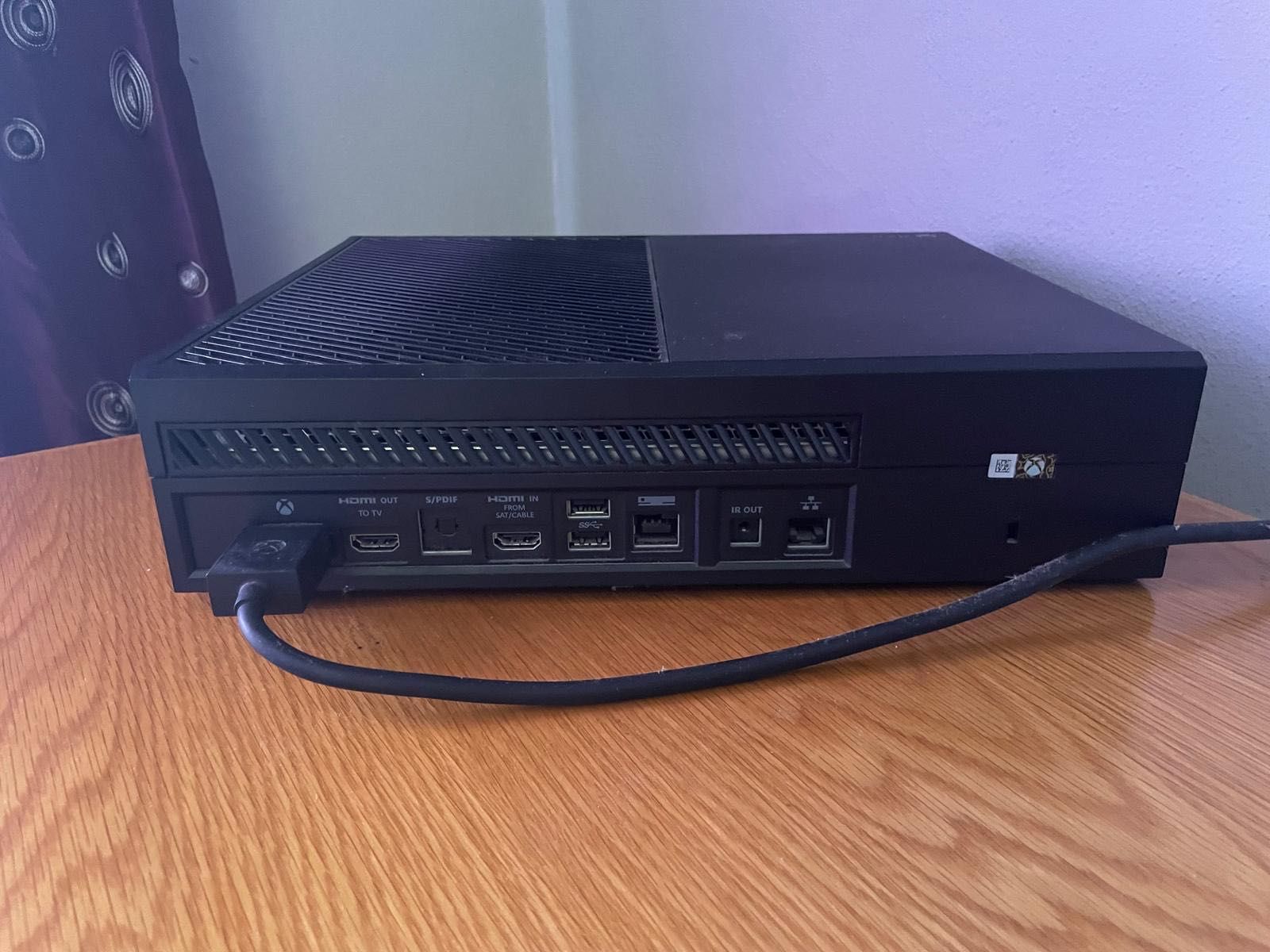 Xbox One (modelo Fat) + comando original | Excelente estado