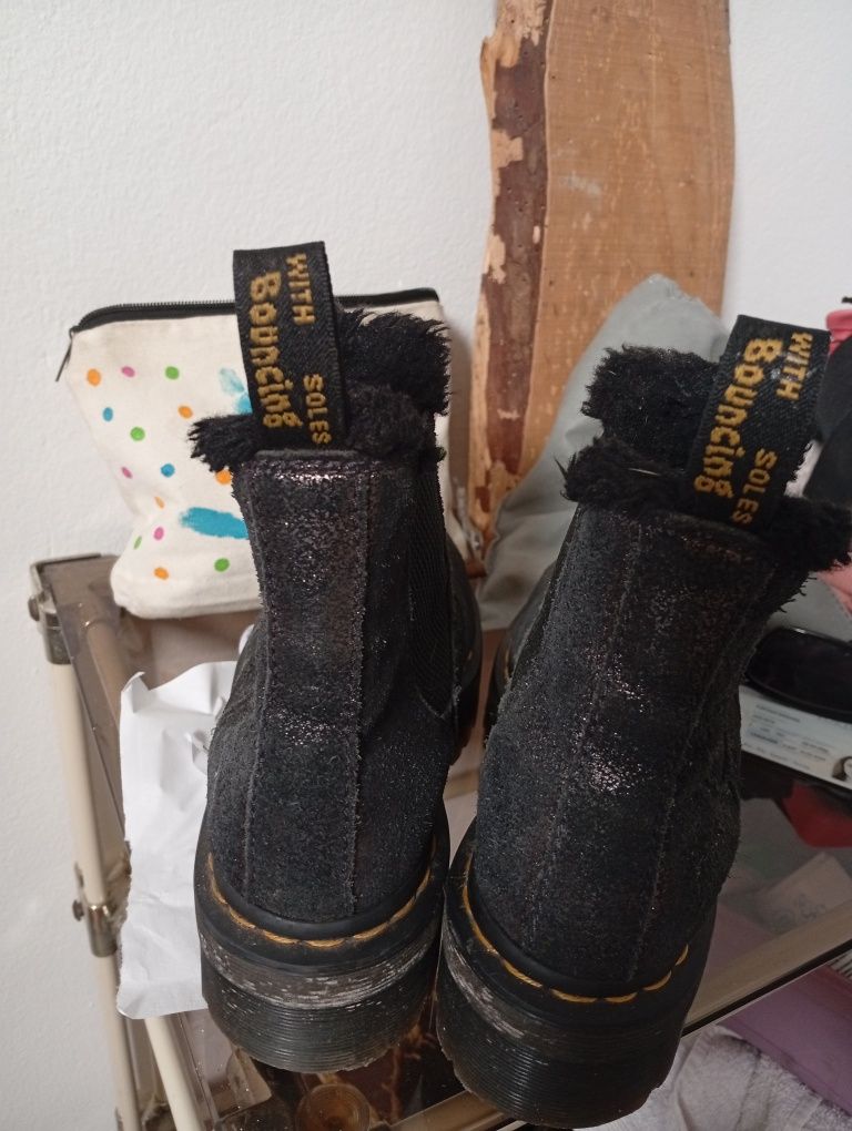 Dr. Martens botas