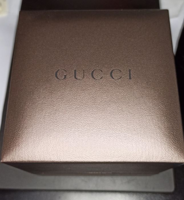 Relógio de Senhora Gucci 7700L novo