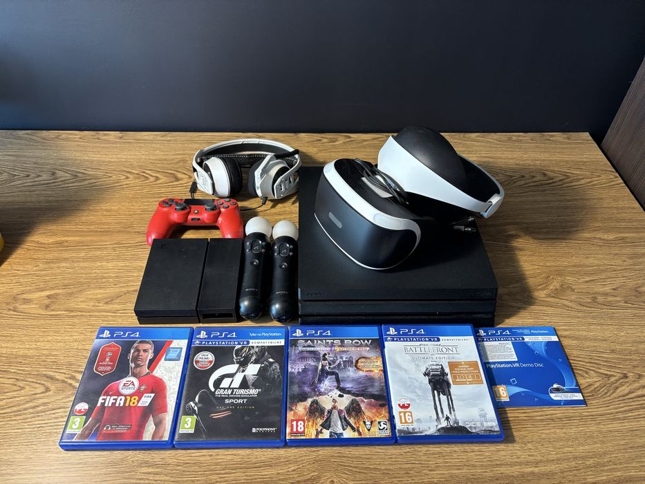 PS4 PRO 1TB + PSVR + dodatki