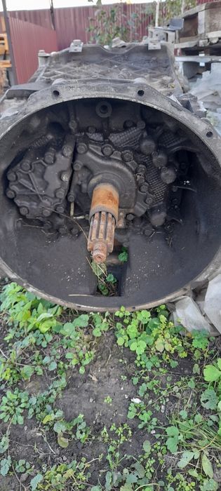 Коробка передач  ZF DAF 95