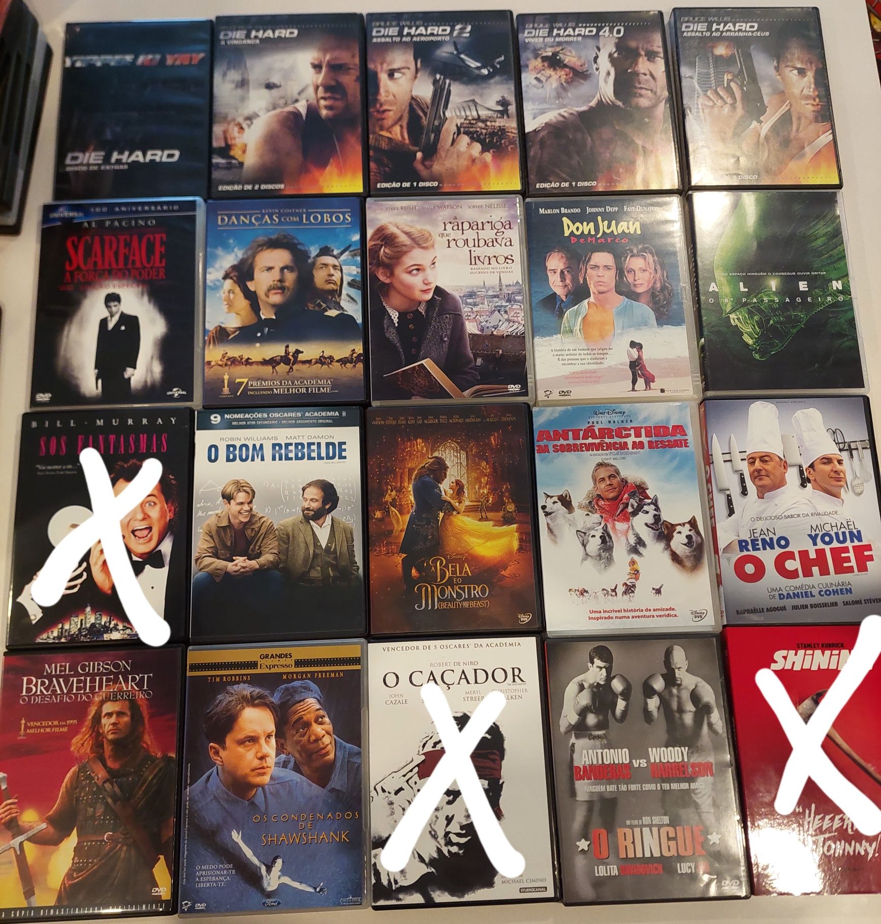 Vendo DVDs originais 10=40€