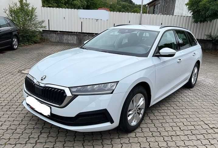 Бампер передній Skoda Octavia A8 запчастини, разборка Шкода Октавія А8