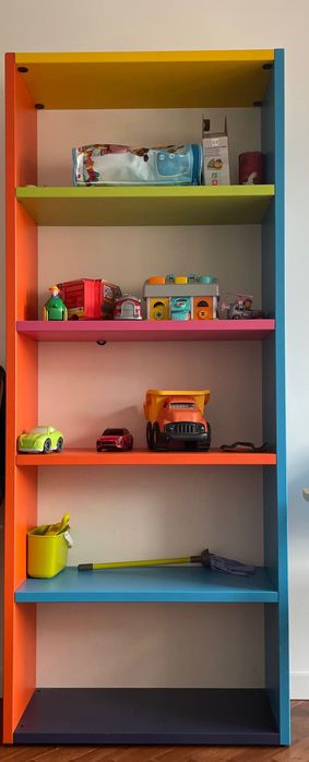 Estante madeira colorida criança