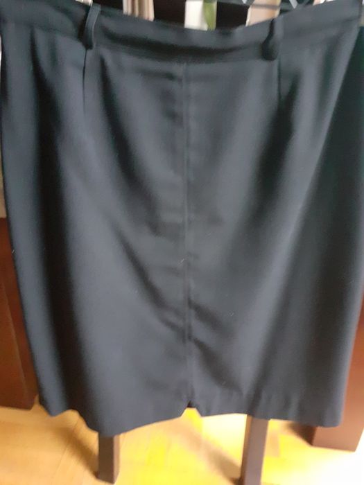 Czarna spódnica ołówkowa rozm. 42
