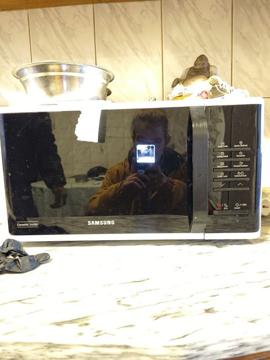 Microondas como novo