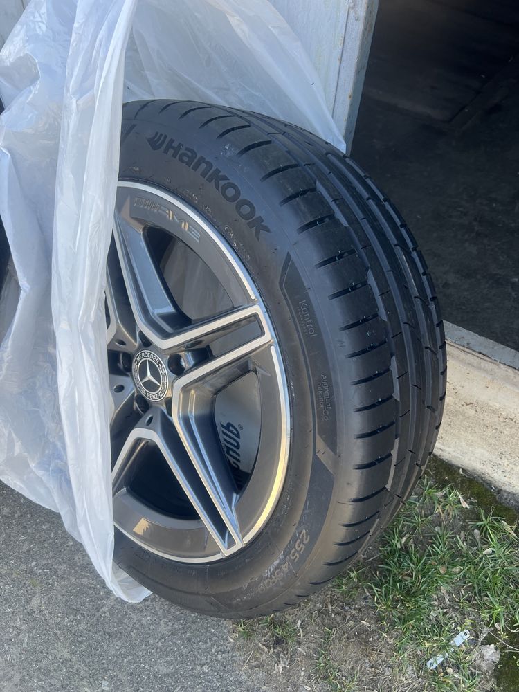 Колеса диски Mercedes AMG 255/45/19 R19