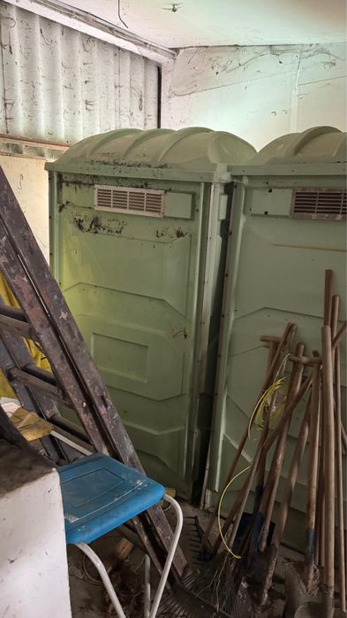 Kabina, toi toi, ubikacja na budowe