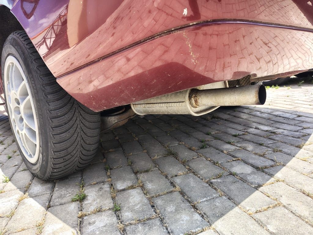 FORD FOCUS 1.6 GHIA bom estado!