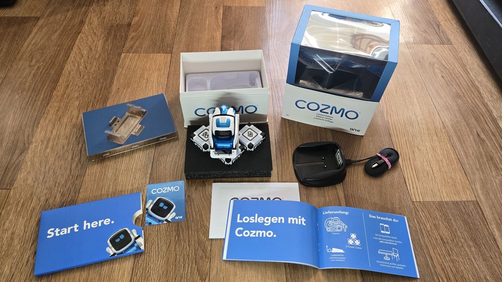 Anki Cozmo Limited Edition (Blue) синий