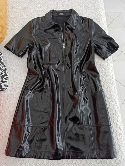 Латексна сукня в новому стані