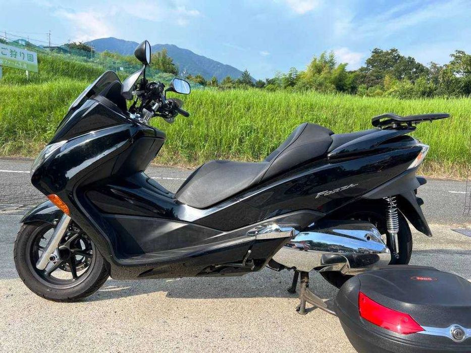 Макси-Скутер Honda Forza 250 только из Японии, свежий завоз в Арт мото