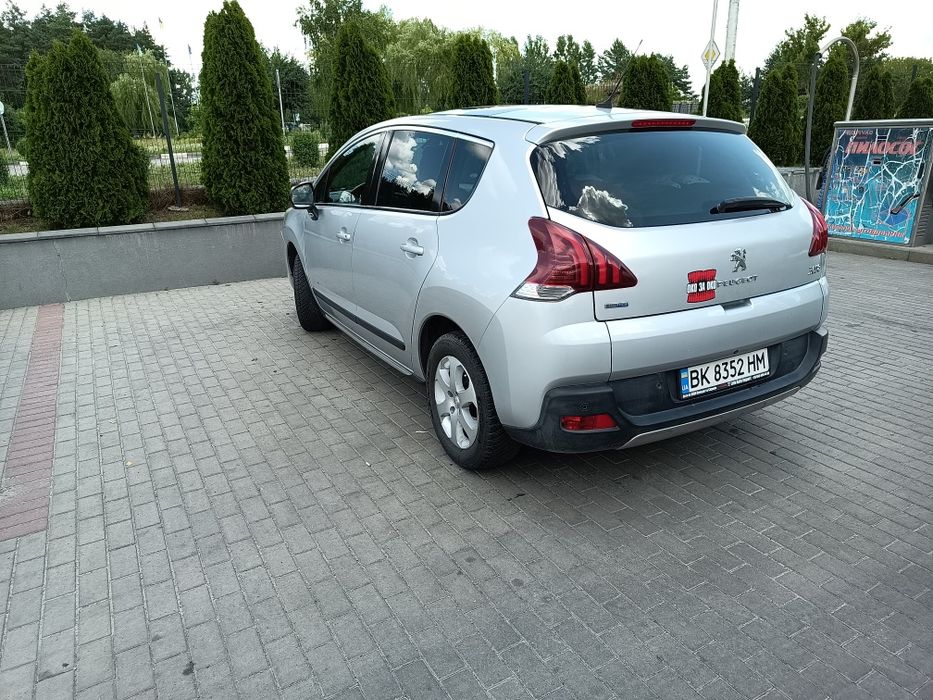 Peugeot 3008  Blu e HDI 1.6  2015р