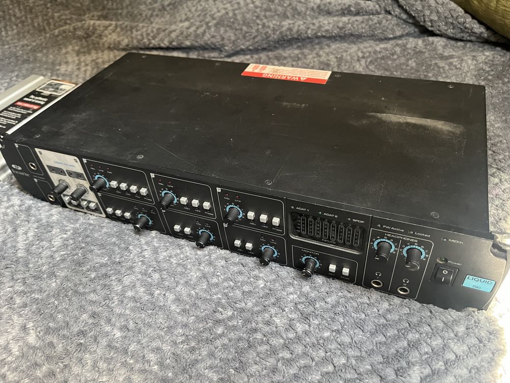 Karta Focusrite Liquid Saffire 56 + UAD-2 Satellite - set kart