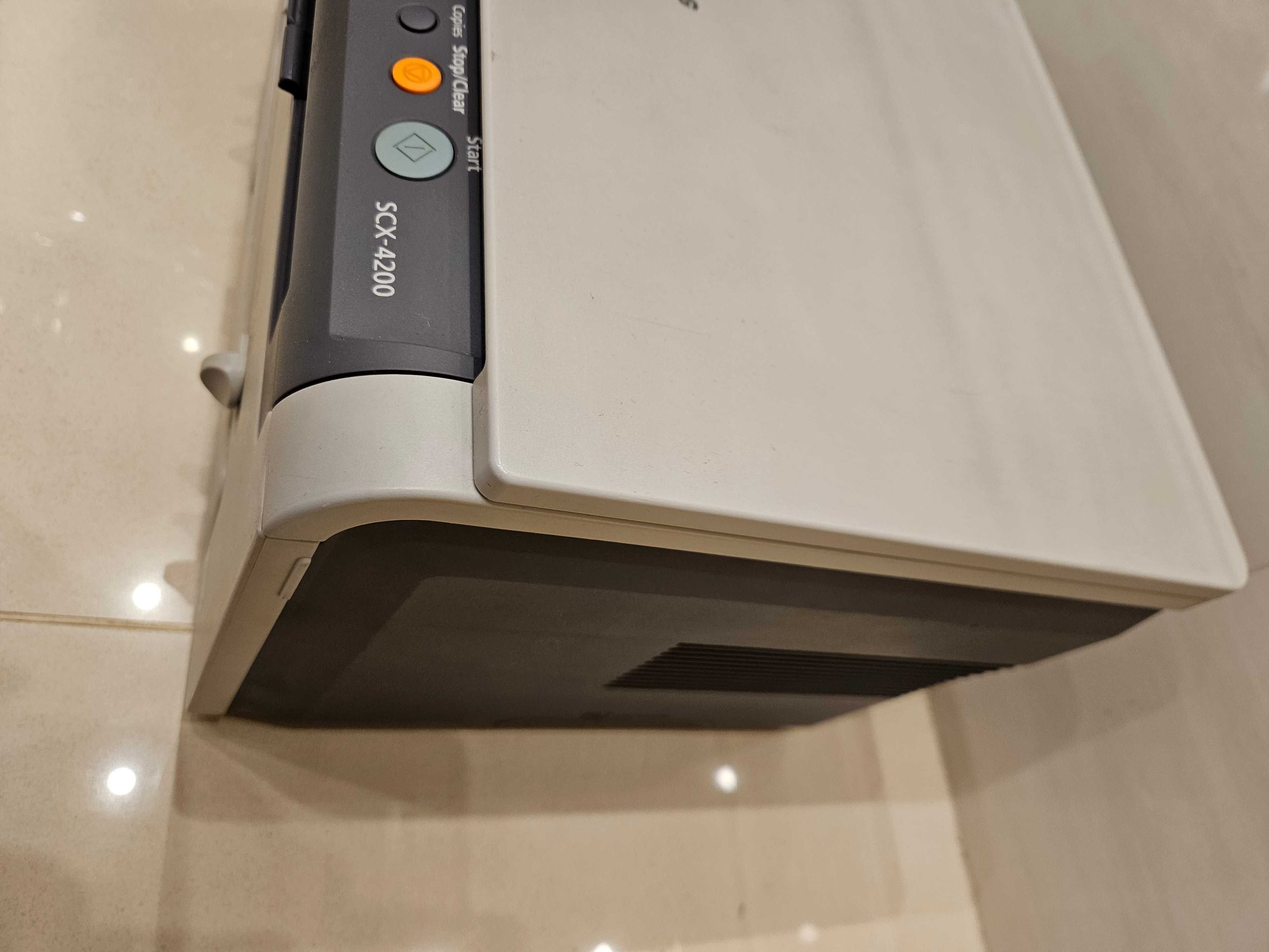 Urządzenie wielofunkcyjne Samsung SCX-4200 skaner/laser