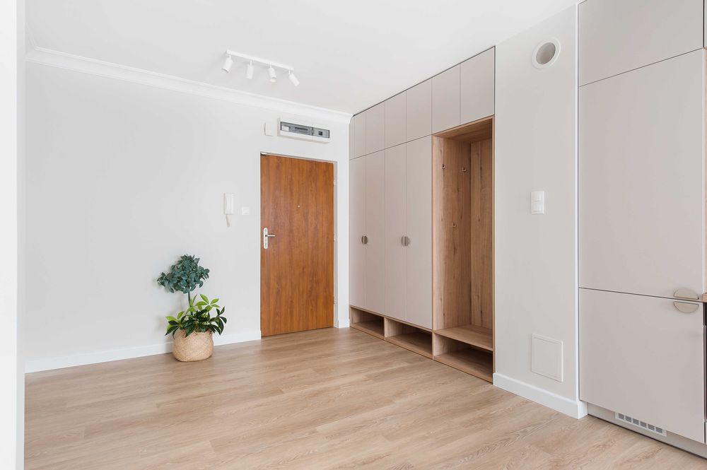 Przestronne mieszkanie z tarasem 15m2 i miejscem post. na ul. Pilotów