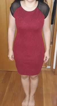 Vestido em malha bordeaux