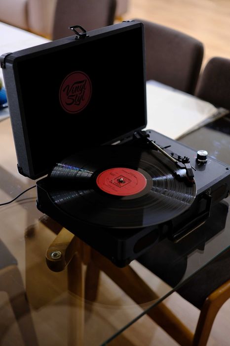 Gira-Discos portátil Vinyl Styl Groove Portable 3 Speed