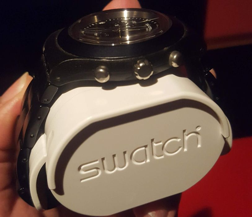 Swatch® Irony Diaphane Black Aluminium