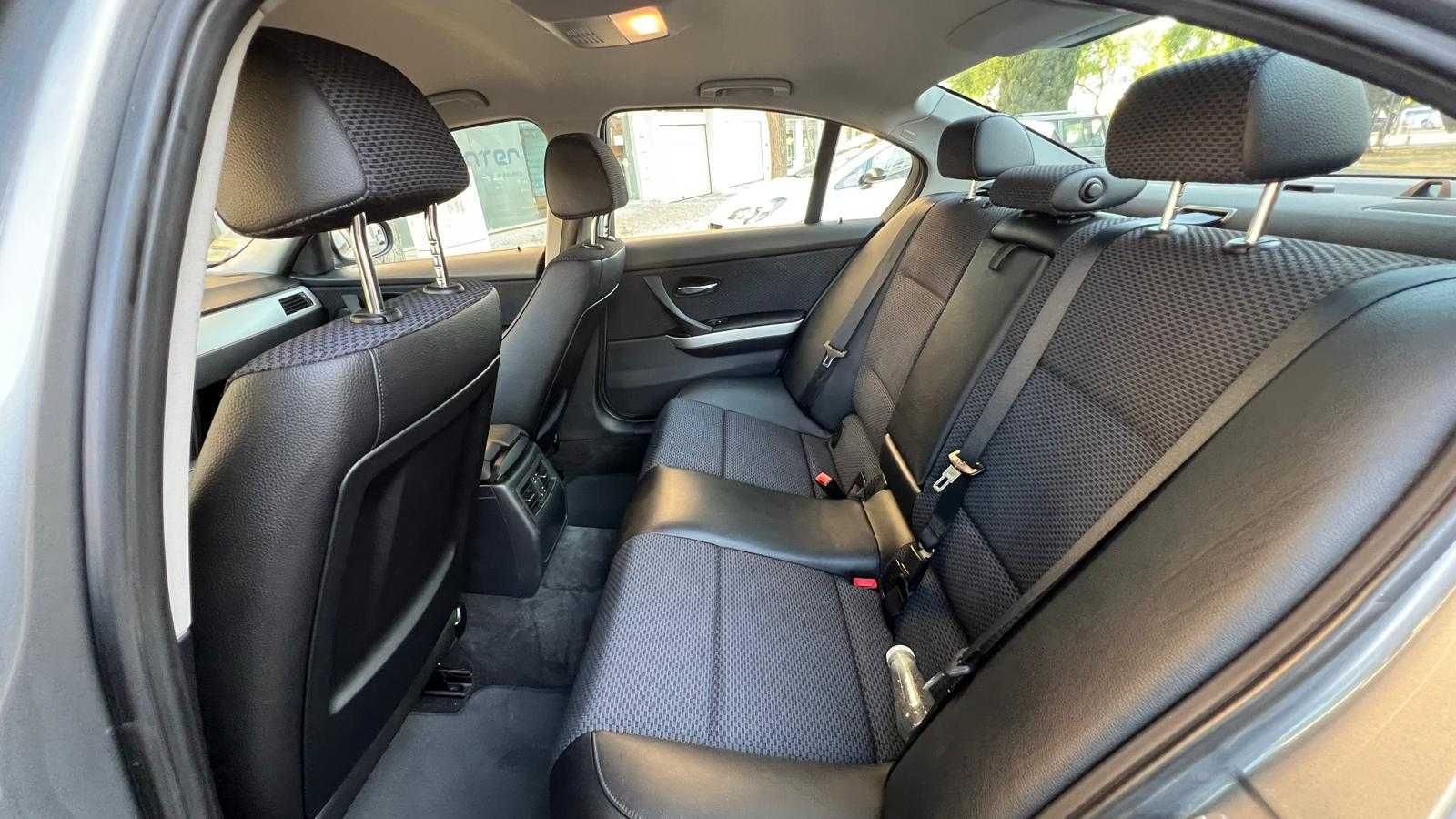 BMW 316D ano 2010 em bom estado