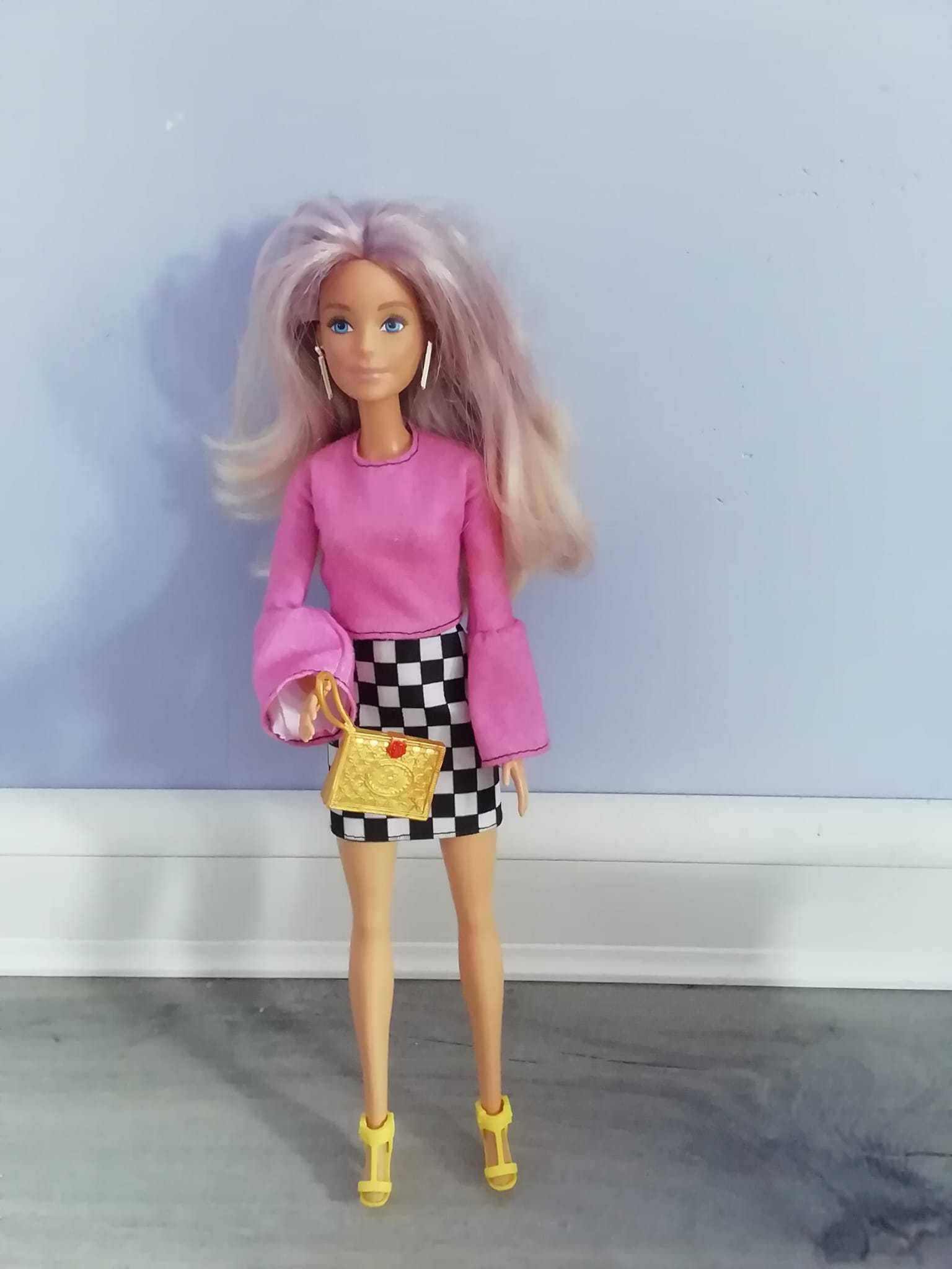 Lalka Barbie elegant
