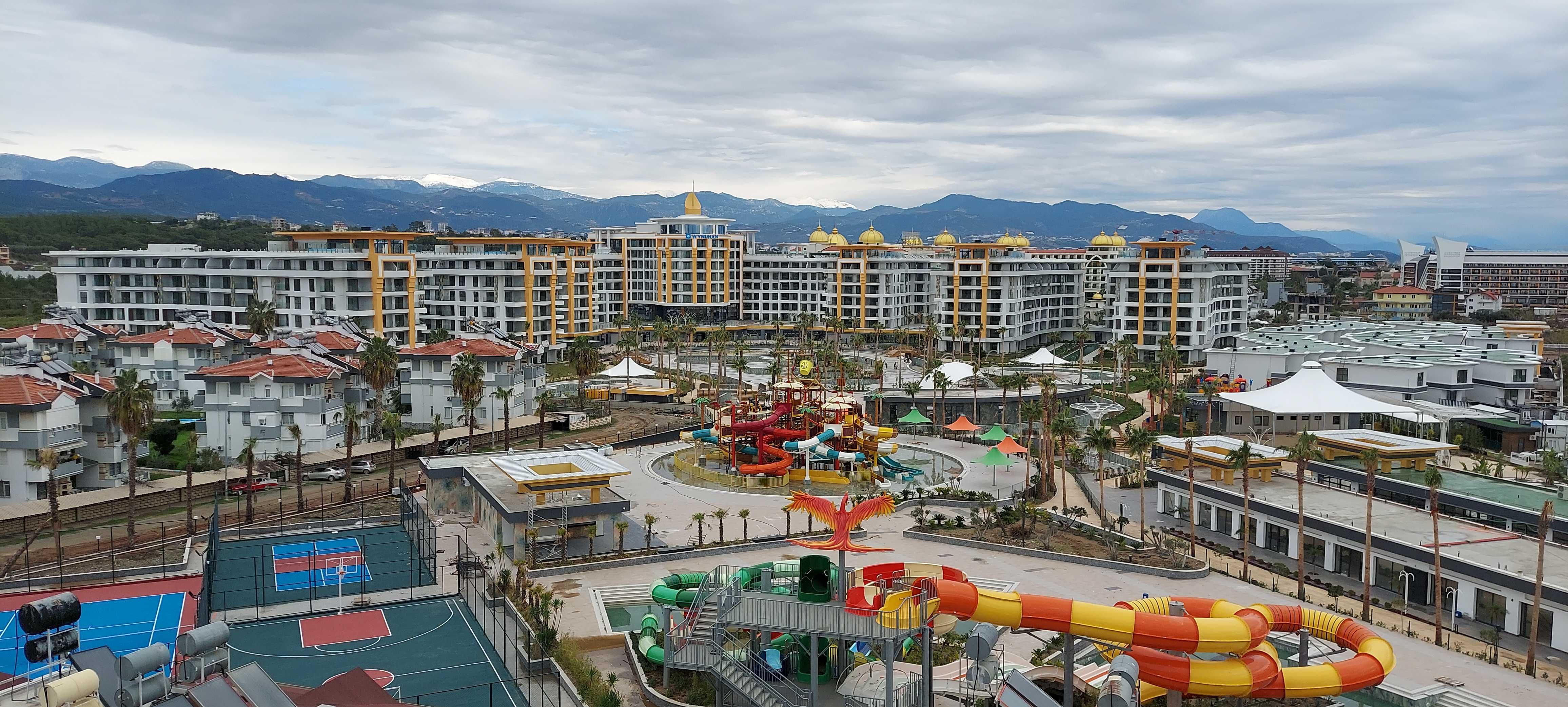 Квартира в комплексі Azura World Residence & Hotel. Аланья, Туреччина