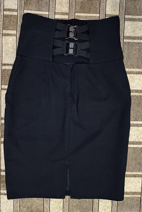 Три спідниці 36-38 розмір за 85 грн